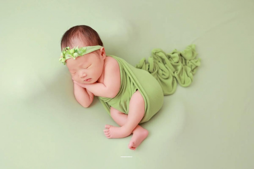 齐齐哈尔宝宝拍嗝吐奶